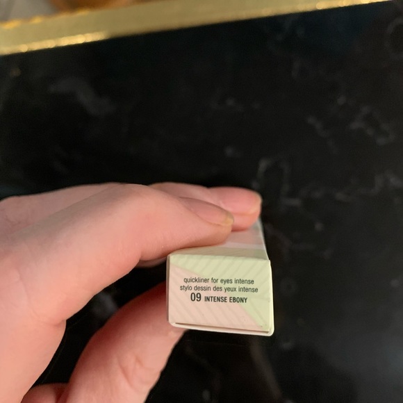 Brand NEW Clinique Quickliner in Intense Ebony🌟 - Picture 3 of 6